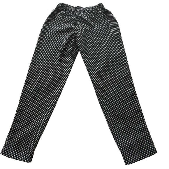 Ann Taylor lightweight capri pants. Black with white polka dots. Spring summer - Picture 2 of 9